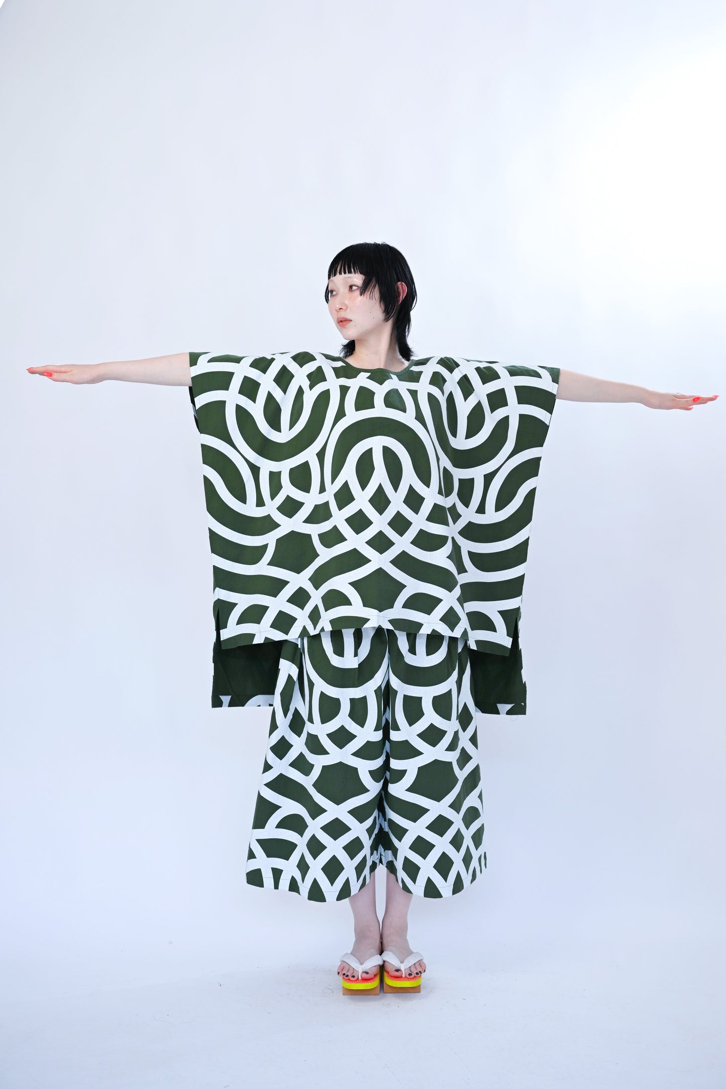 オドリギ Ⅳ PANTS / HIROKO 2025