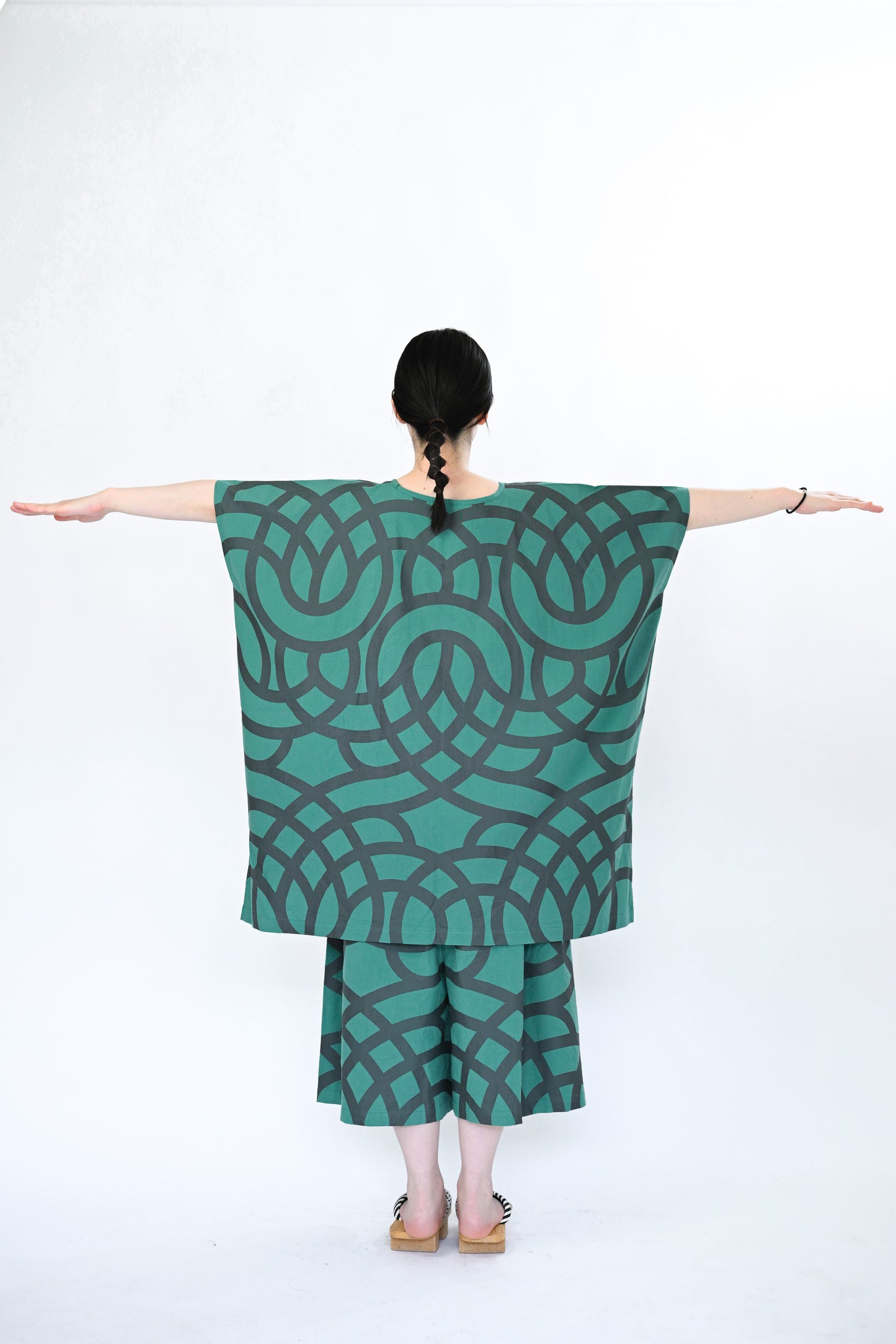 オドリギ Ⅳ PANTS / HIROKO 2025