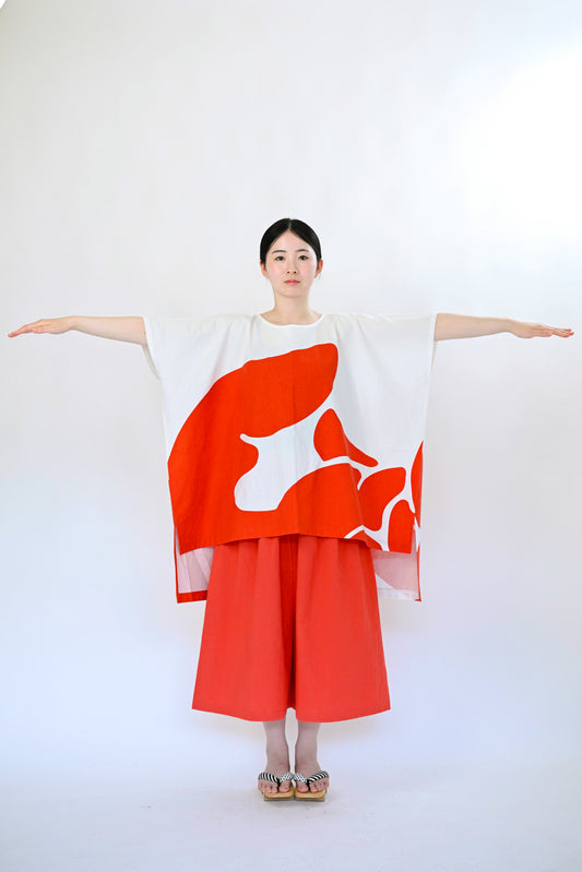 オドリギ Ⅳ SHIRT / 手の上で踊る