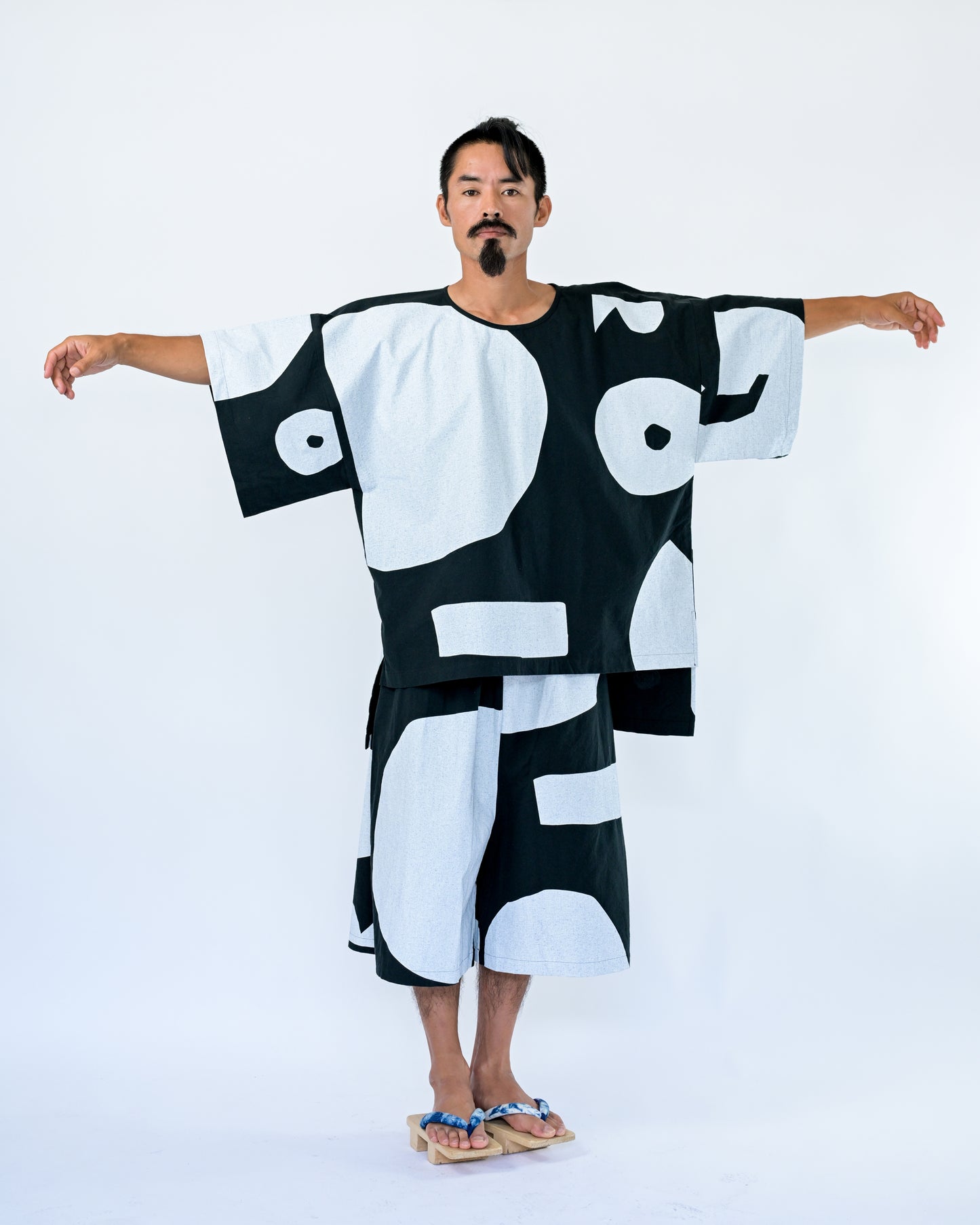 Ⅳ PANTS / ODORIGI OFFICIAL