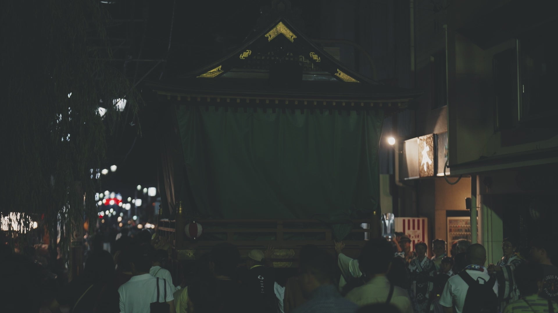 動画を読み込む: 